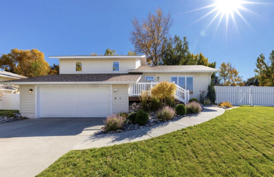 1024 17th Avenue Southwest